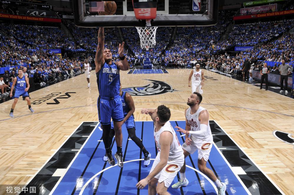 追赶成功的 追赶成功的