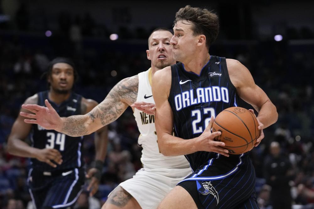 34岁张国 34岁张国