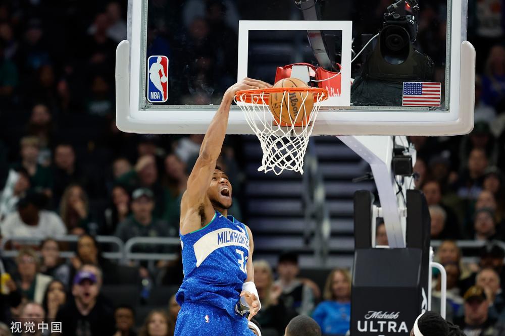 表现出色 表现出色